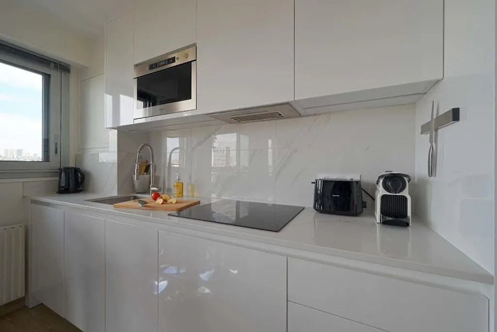 Appartement Ensoleille Canal Ourcq Paris Apartment