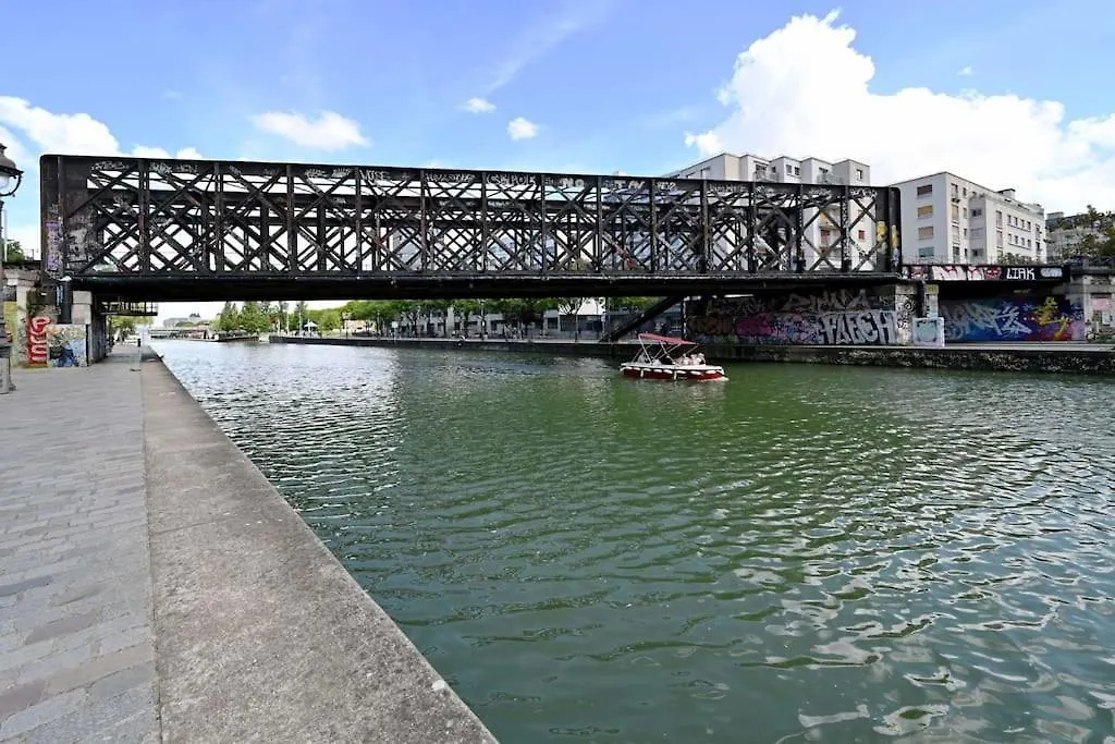 Appartement Ensoleille Canal Ourcq Paris 0*,  France